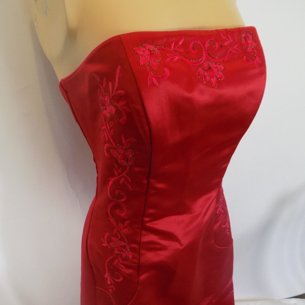 Scott McClintock Red Embroidered Formal Prom Dress Red Embroidered Size 8